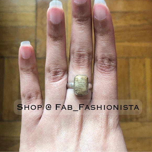 Sterling Silver Stone ring size 6.25 - Picture 4 of 9